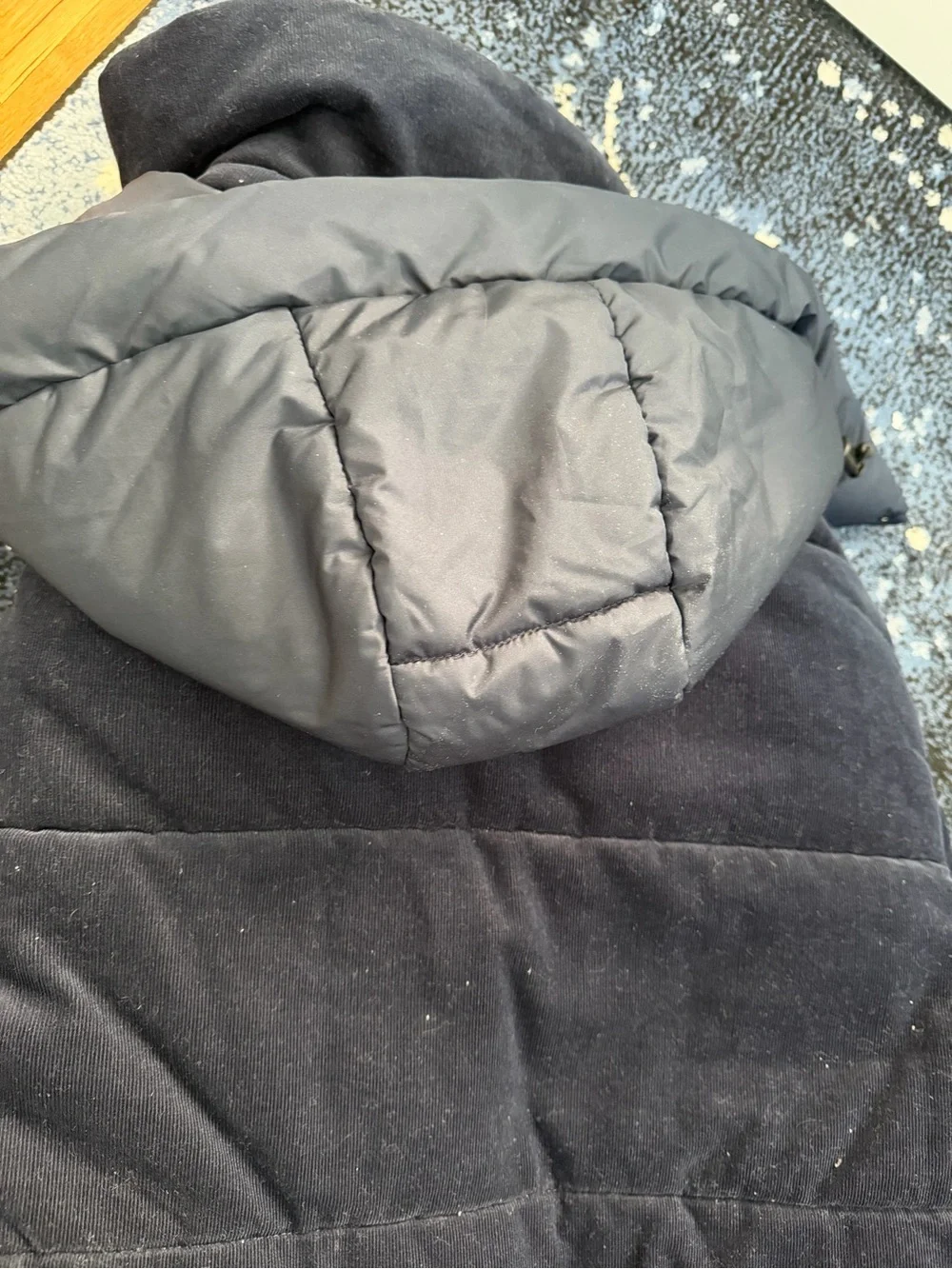 Banana Republic Men's Navy Puffer Jacket with Hood